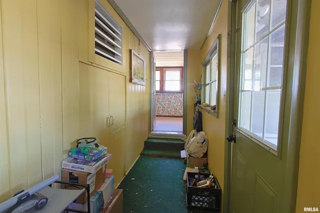 $64,000 | 1020 North 16th Street, Herrin, IL 62948