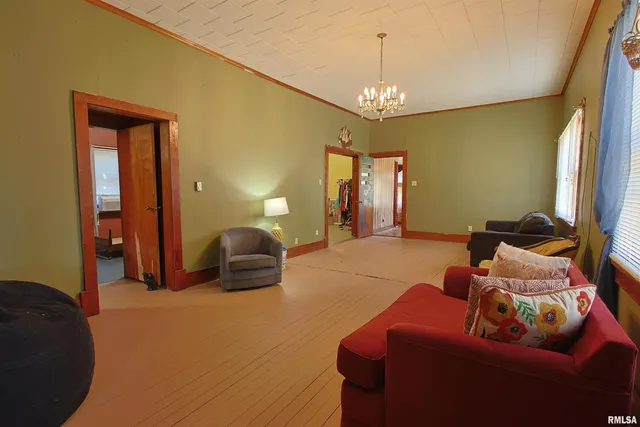 $64,000 | 1020 North 16th Street, Herrin, IL 62948