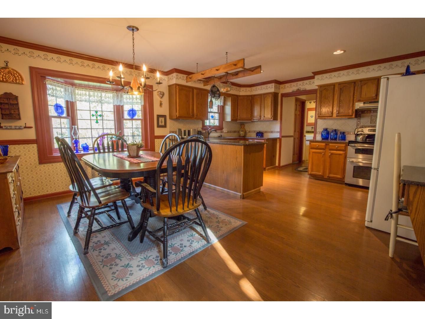 2337 Upper Barness Road Warrington, PA 18976 - Photo 9 of 25 Breakfast Room