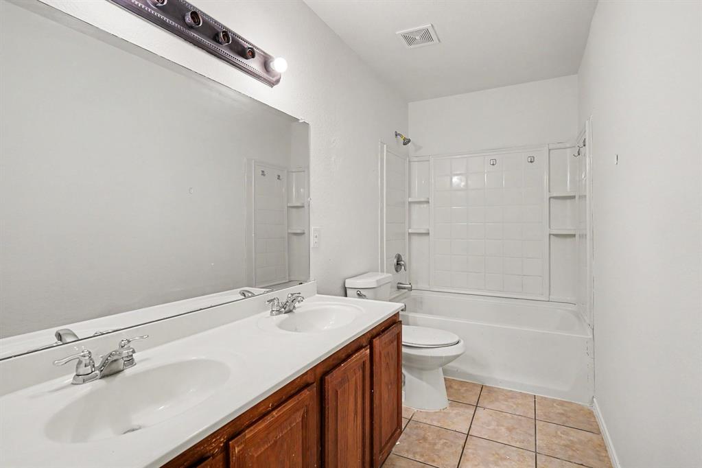7656 Sienna Ridge Lane Fort Worth, TX 76131 - Photo 16 of 17