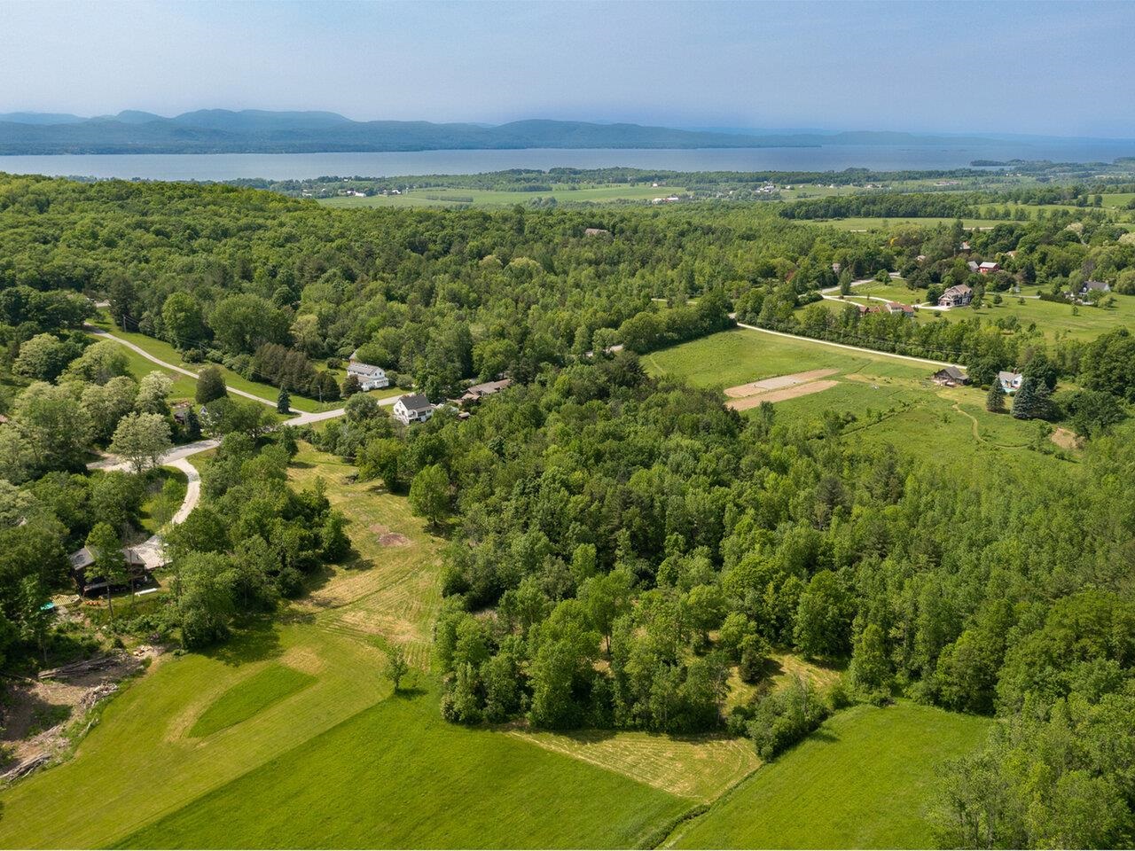970 Church Hill Road Charlotte, VT 05445 - Photo 13 of 19 Gallery Image 13