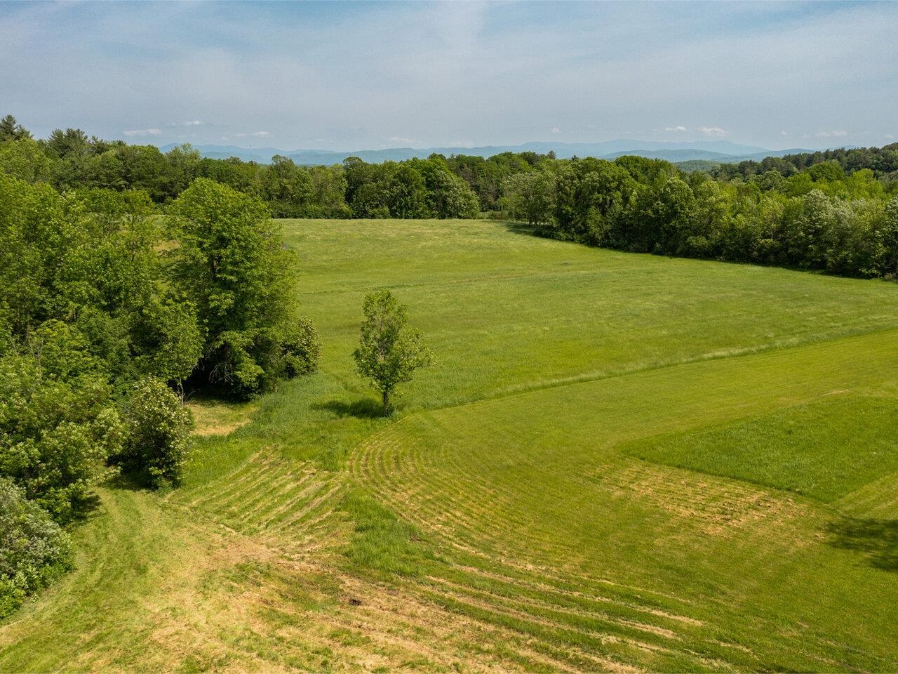 970 Church Hill Road Charlotte, VT 05445 - Photo 17 of 19 Gallery Image 17