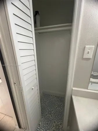 $1,000 | 3407 North Avenida Republica De Cuba, Unit A, Tampa, FL 33605