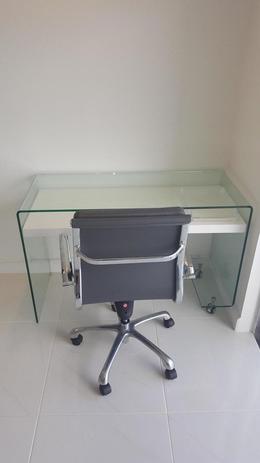 50 Southwest 3rd Avenue, Unit 5080 Boca Raton, FL 33432 - Photo 22 of 24 24. BCP 508F - Desk