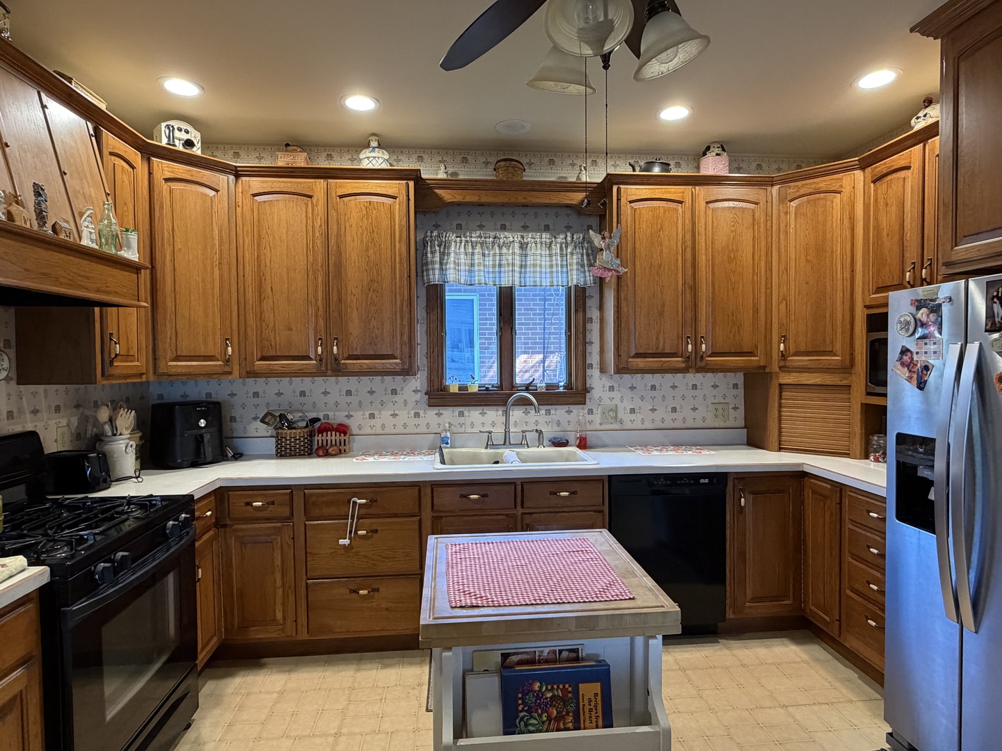 222 North Maple Street Herscher, IL 60941 - Photo 10 of 35