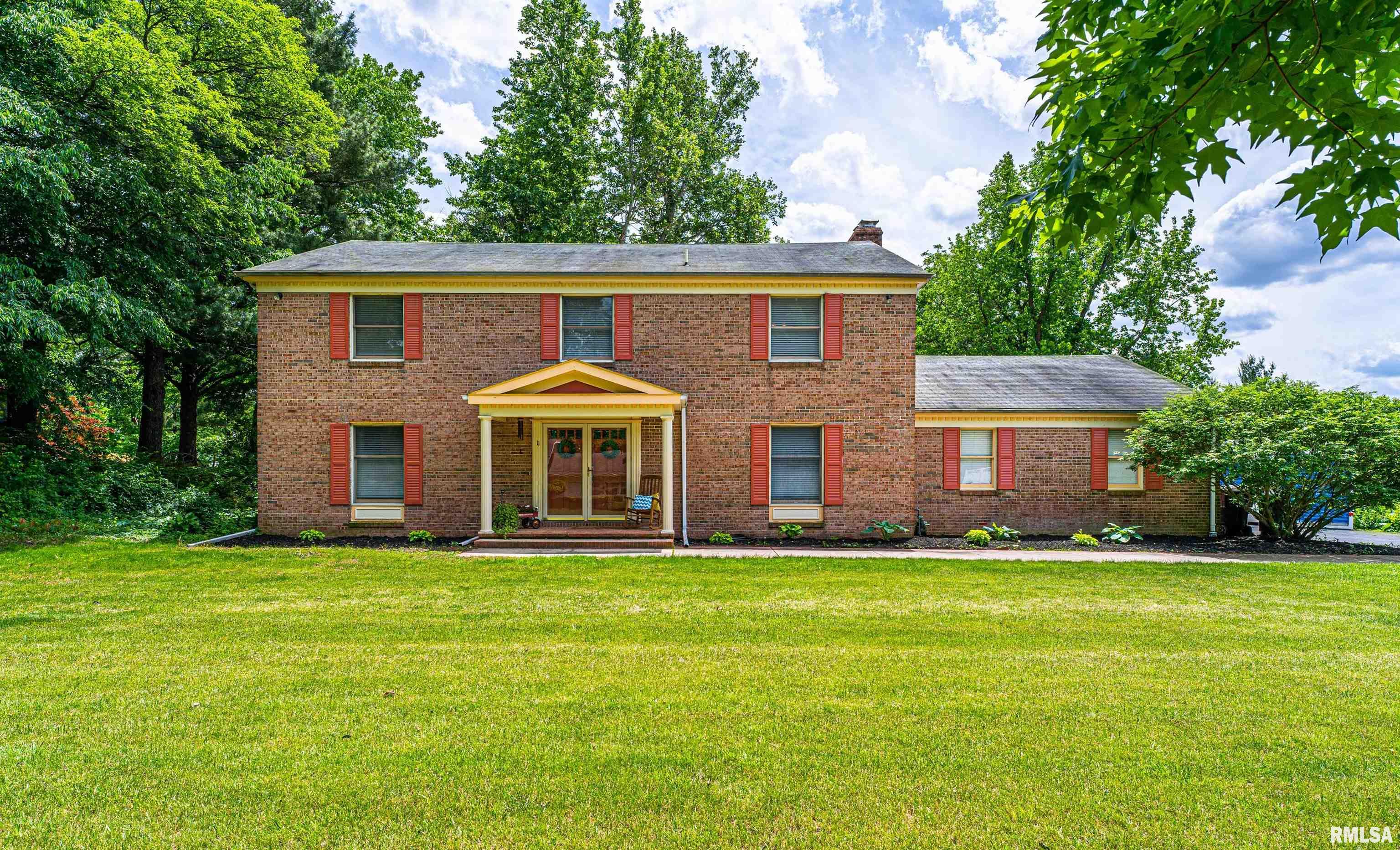 11 Forest Hills Road Lincoln, IL 62656 - Photo 2 of 53 Gallery Image 2