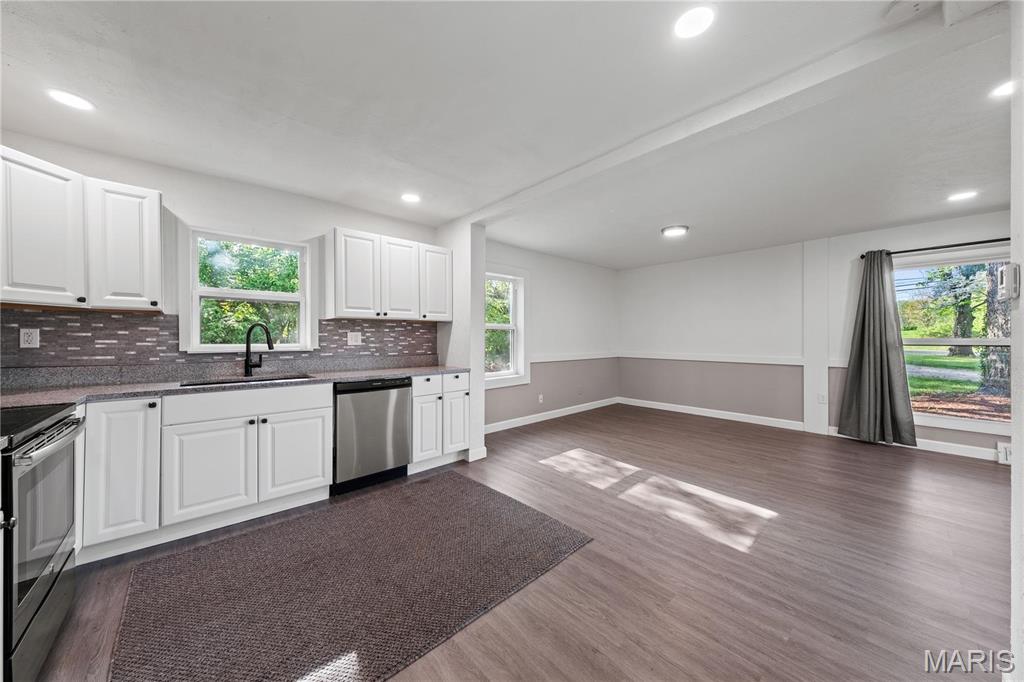 1919 Parker Road St. Louis, MO 63138 - Photo 14 of 43 Gallery Image 14