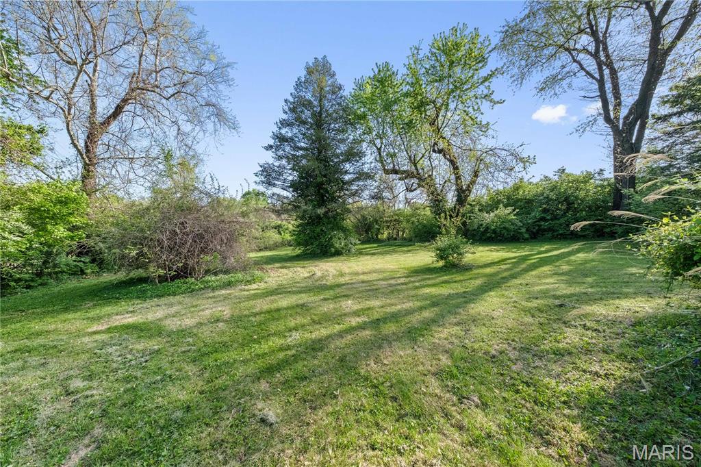 1919 Parker Road St. Louis, MO 63138 - Photo 35 of 43 Gallery Image 35