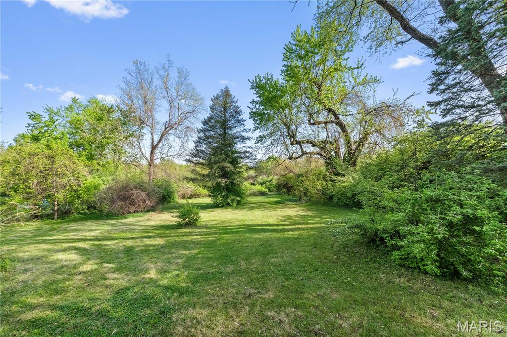 1919 Parker Road St. Louis, MO 63138 - Photo 38 of 43 Gallery Image 38