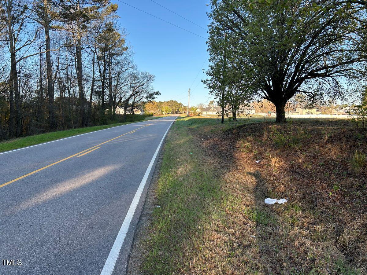 1006 Stephenson Road Benson, NC 27504 - Photo 8 of 29 8