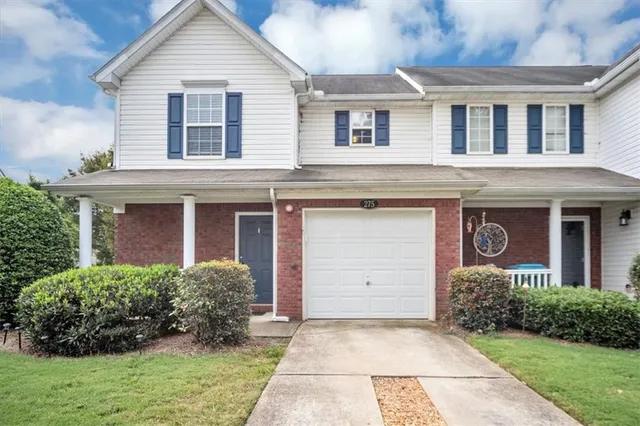 $274,900 | 275 Cottonwood Creek Circle, Canton, GA 30114
