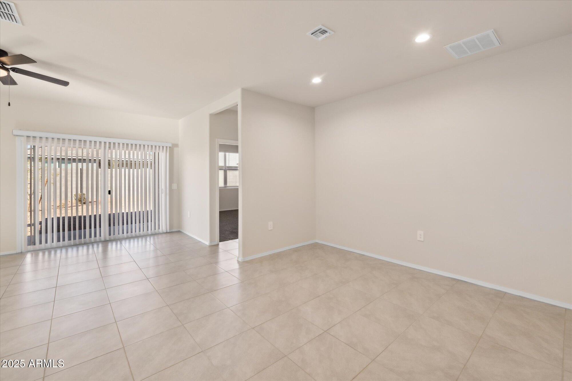 9394 Silo Road Florence, AZ 85132 - Photo 10 of 25 13-AE4A6929