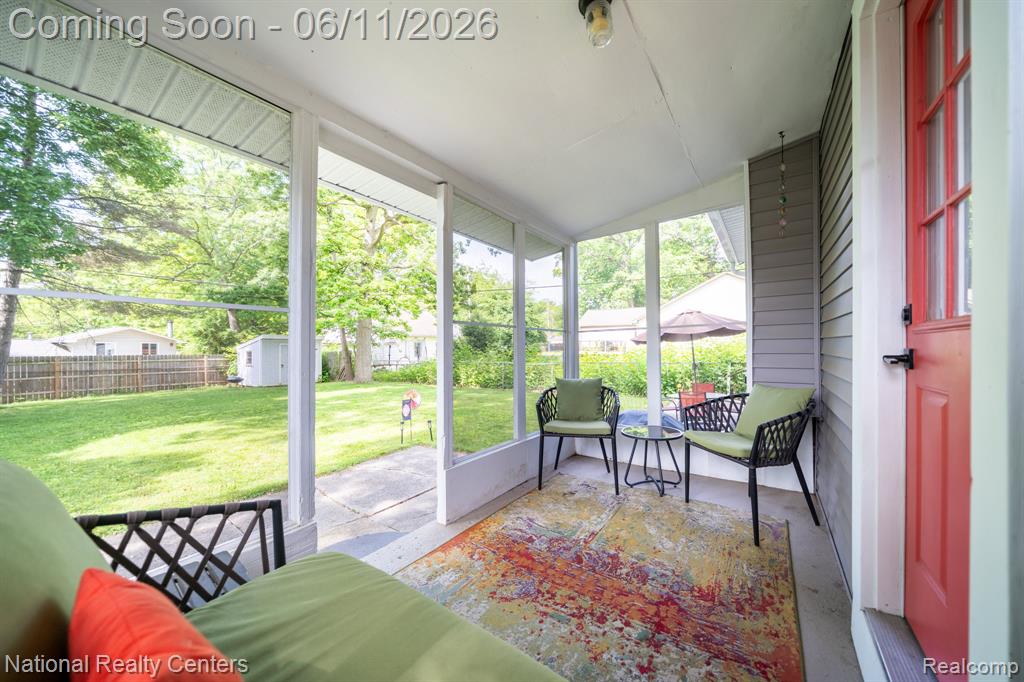 3973 Oak Knoll Road Waterford, MI 48328 - Photo 21 of 32