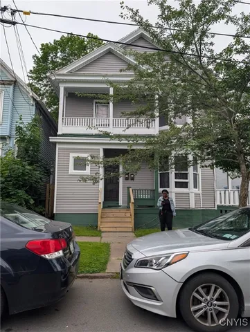 $199,900 | 110 Grove Place, Utica, NY 13501