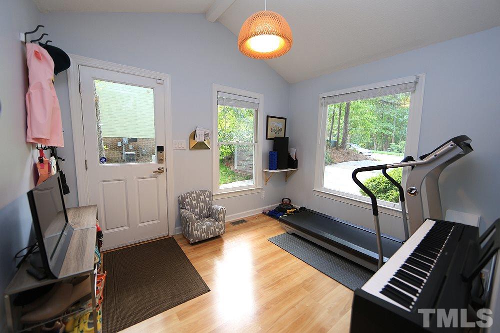 4904 Fortunes Ridge Drive Durham, NC 27713 - Photo 12 of 20 Gallery Image 12