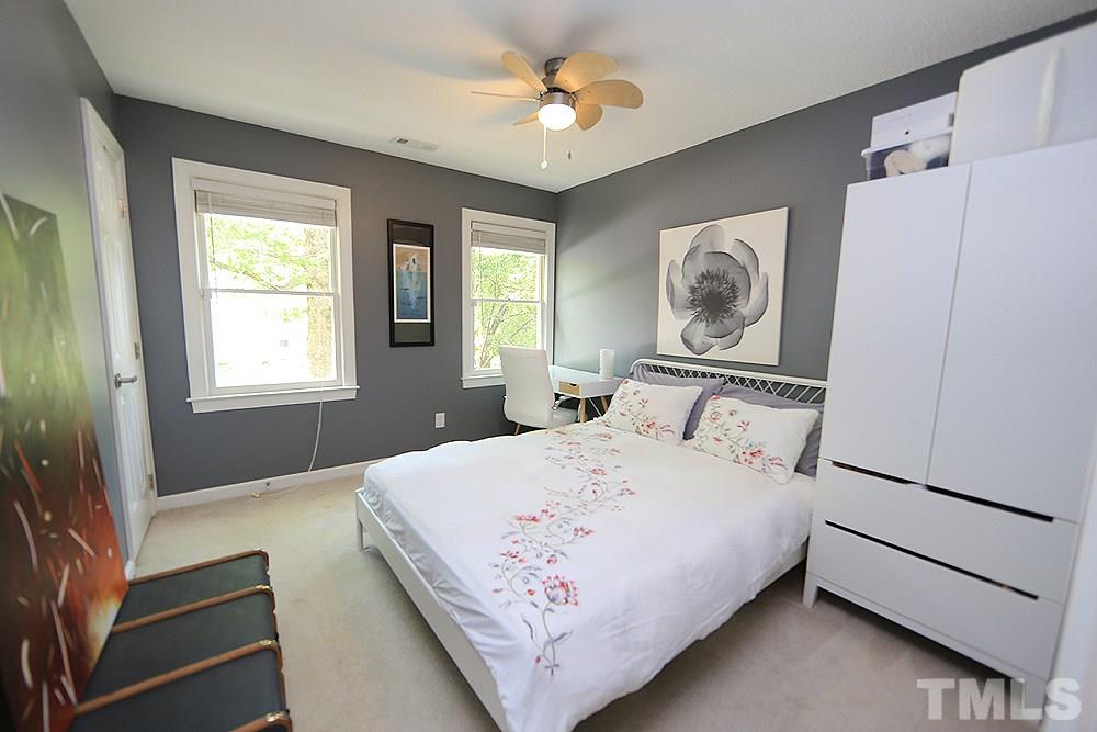 4904 Fortunes Ridge Drive Durham, NC 27713 - Photo 17 of 20 Gallery Image 17