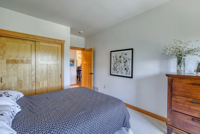 $434,900 | N51W34861 East Wisconsin Avenue, Unit 3114, Oconomowoc, WI 53069