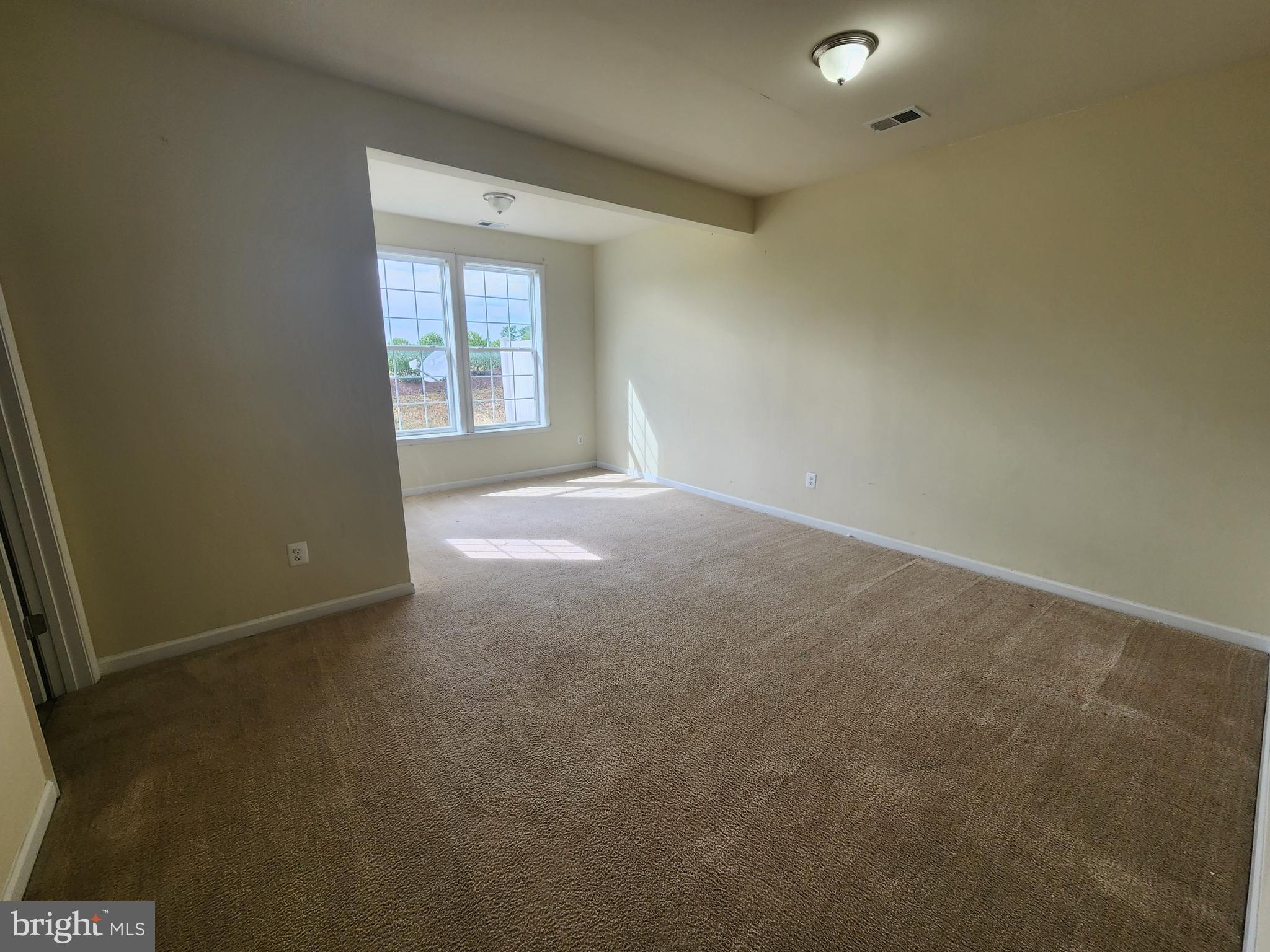 121 Schramm Loop Stephens City, VA 22655 - Photo 2 of 15