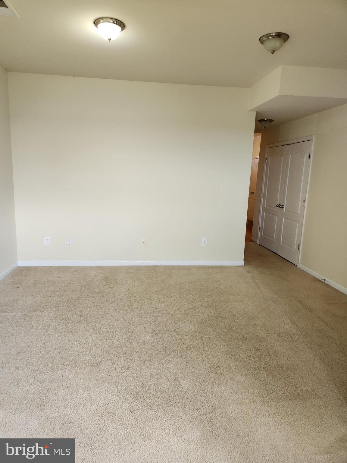 121 Schramm Loop Stephens City, VA 22655 - Photo 3 of 15