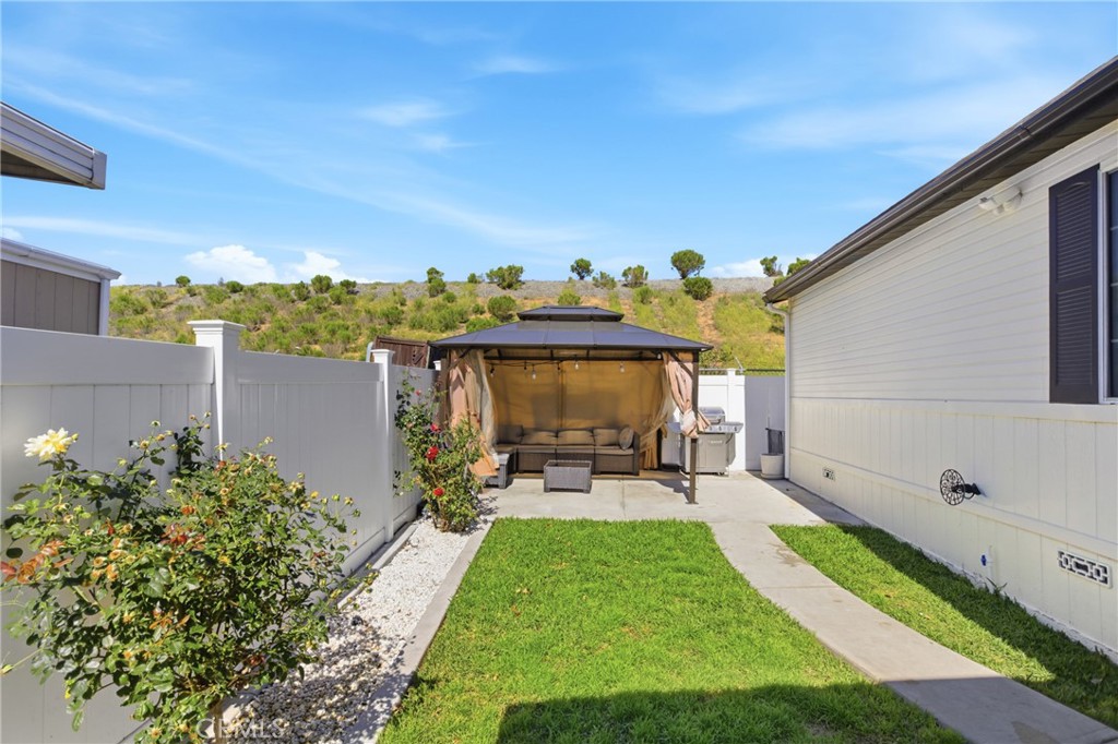 4901 Green River Road, Unit 288 Corona, CA 92878 - Photo 21 of 24