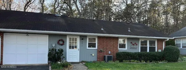 $172,000 | 503 A Thornbury Court, Lakewood, NJ 08701