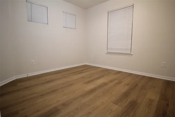$1,975 | 21123 Sprouse Circle, Humble, TX 77338