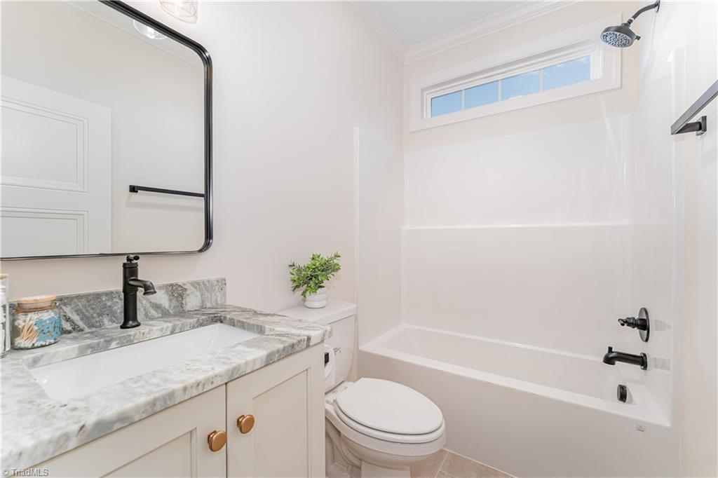 184 Providence Trail Madison, NC 27025 - Photo 18 of 49