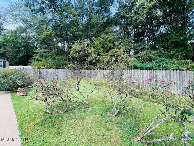 259 Florence Circle Florence, MS 39073 - Photo 30 of 33 IMG_1766