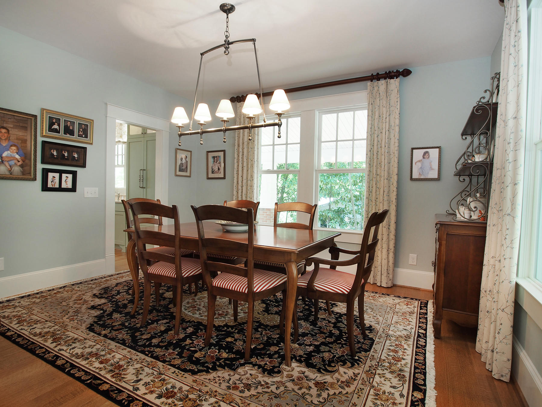 135 Magnolia Road Pinehurst, NC 28374 - Photo 11 of 41 dining2