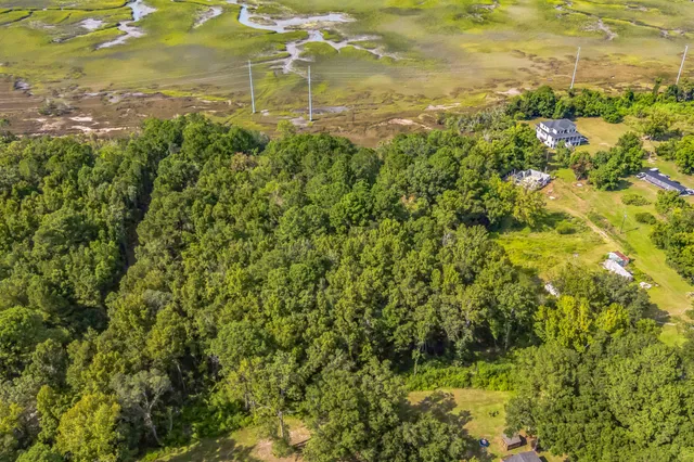 $879,000 | 1638 Evelina Street, Mount Pleasant, SC 29464