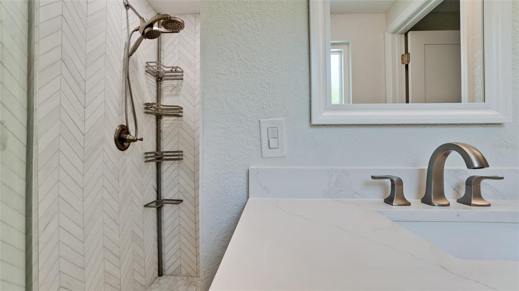 504 69th Street Holmes Beach, FL 34217 - Photo 28 of 55