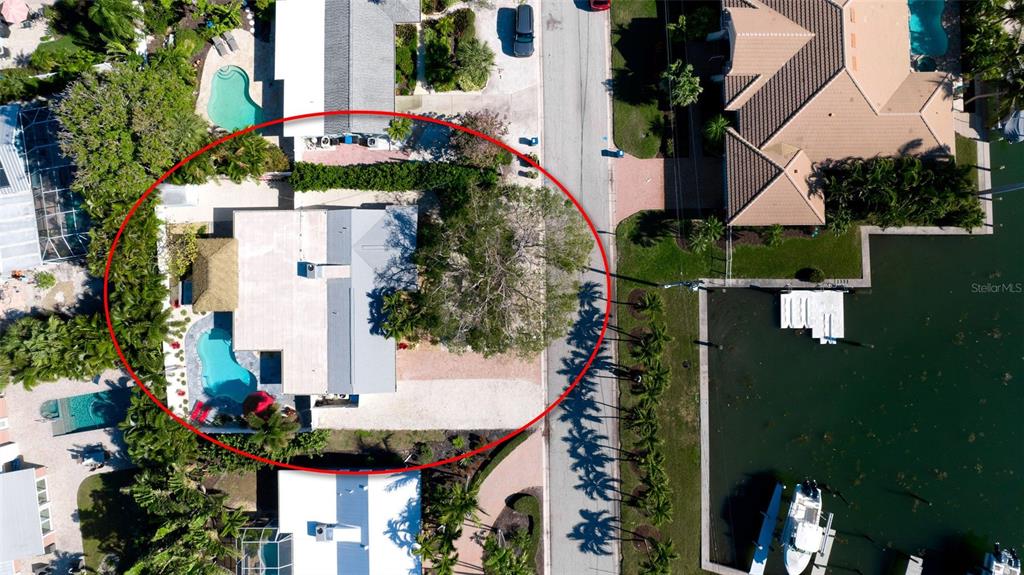 504 69th Street Holmes Beach, FL 34217 - Photo 3 of 55
