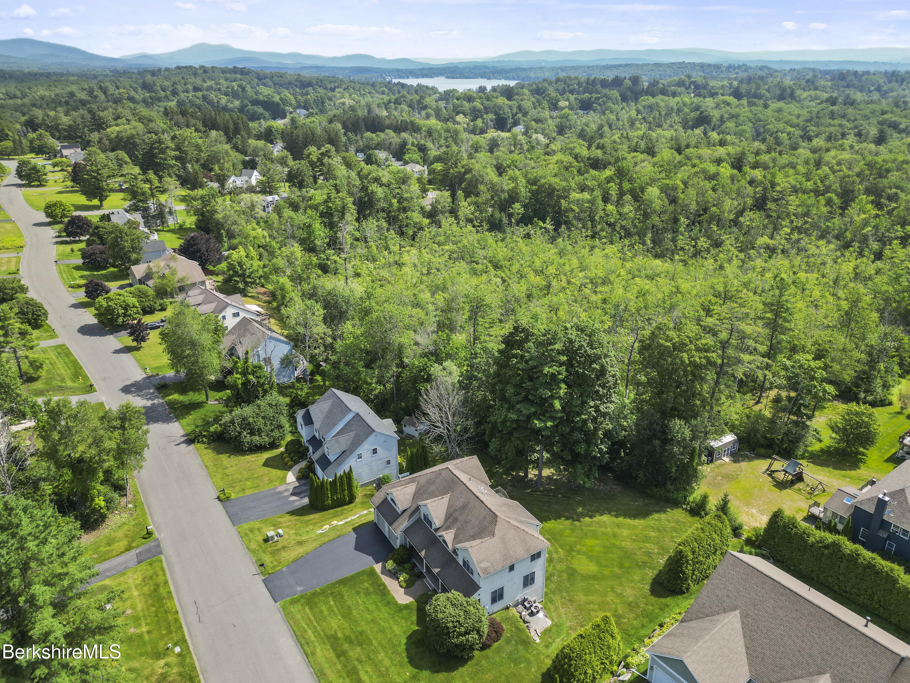35 Meadow Ridge Drive Pittsfield, MA 01201 - Photo 78 of 81 Aerial View