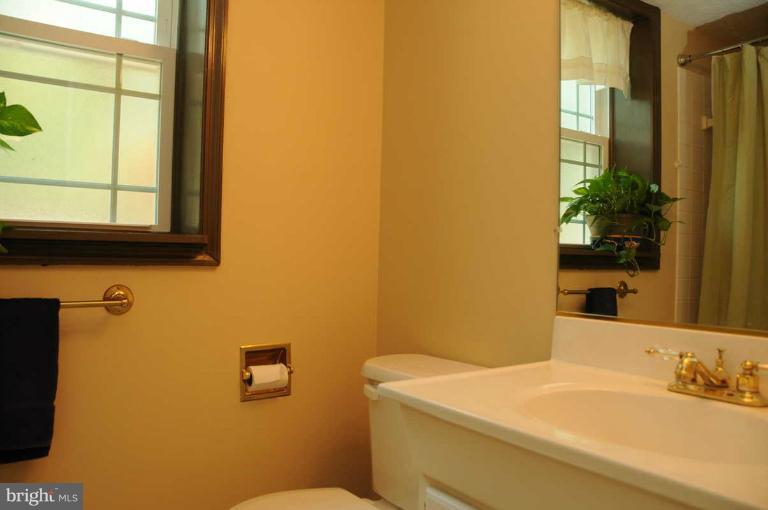 471 Hope Road Stafford, VA 22554 - Photo 22 of 30 Bath