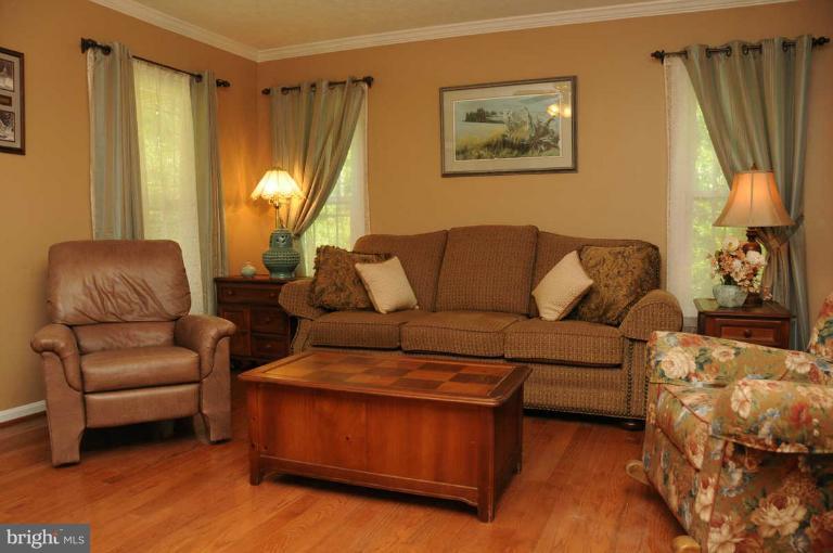 471 Hope Road Stafford, VA 22554 - Photo 29 of 30 Living Room