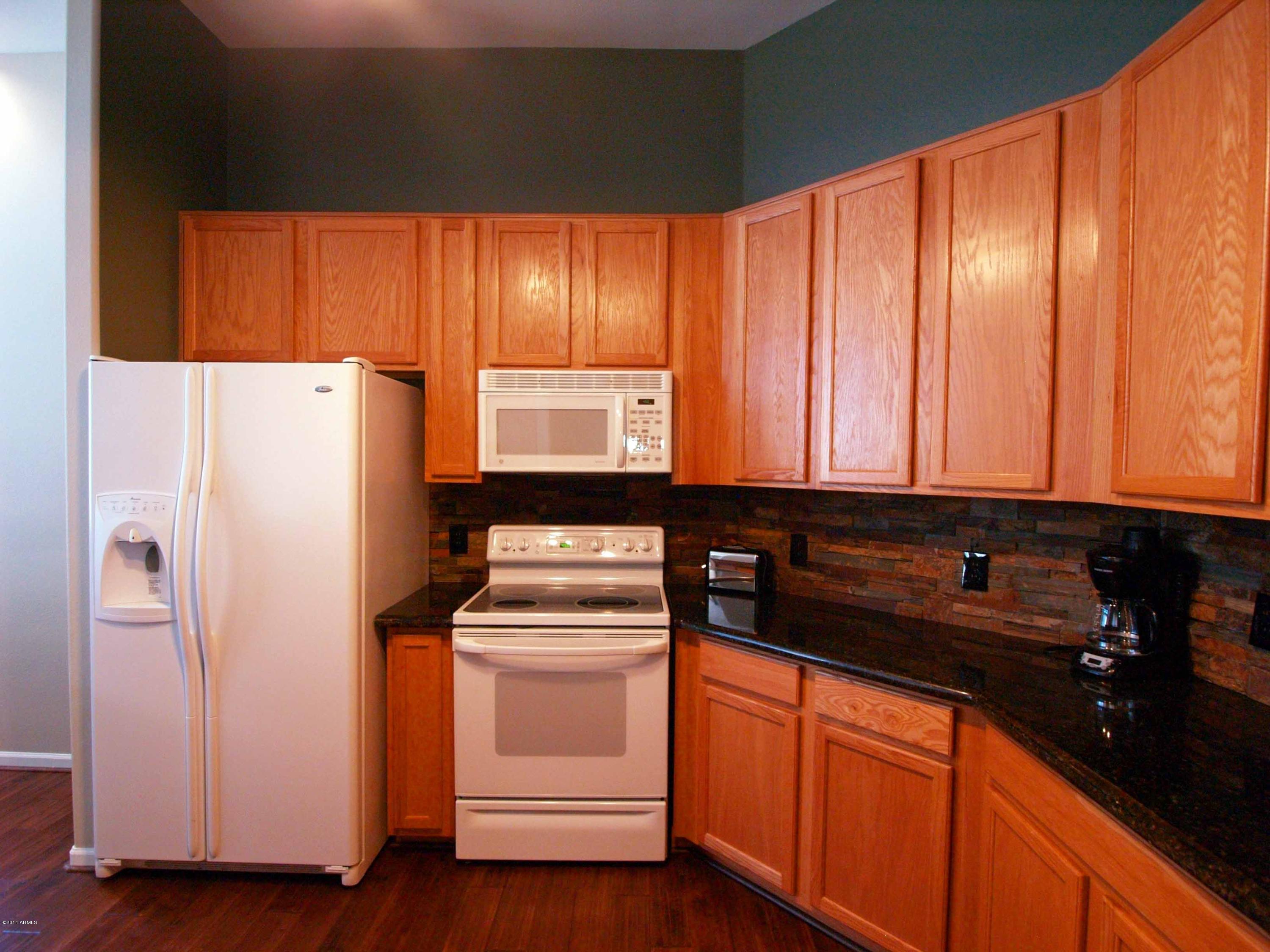 8245 East Bell Road, Unit 226 Scottsdale, AZ 85260 - Photo 16 of 69 KITCHEN 2