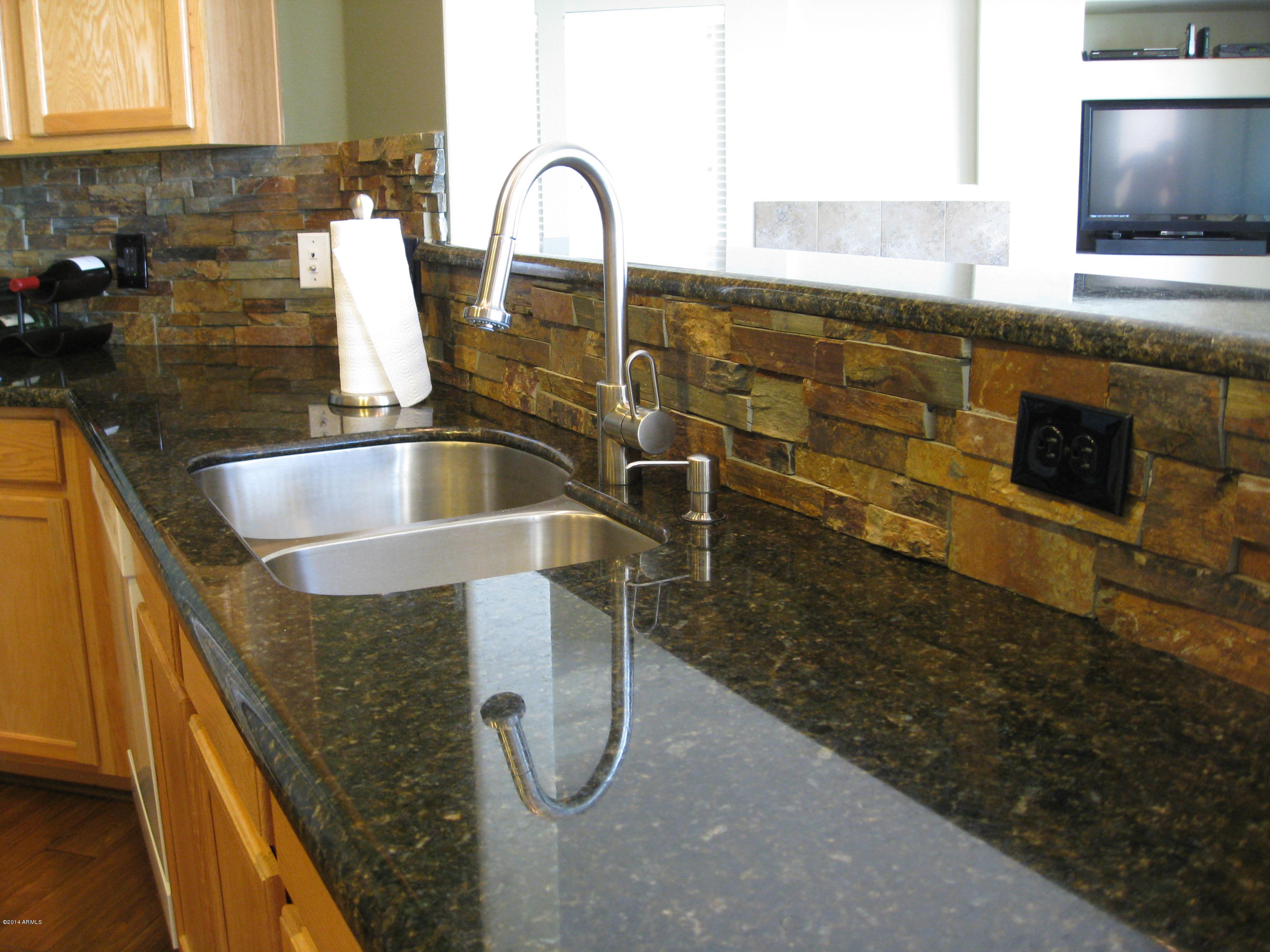8245 East Bell Road, Unit 226 Scottsdale, AZ 85260 - Photo 19 of 69 KITCHEN COUNTER