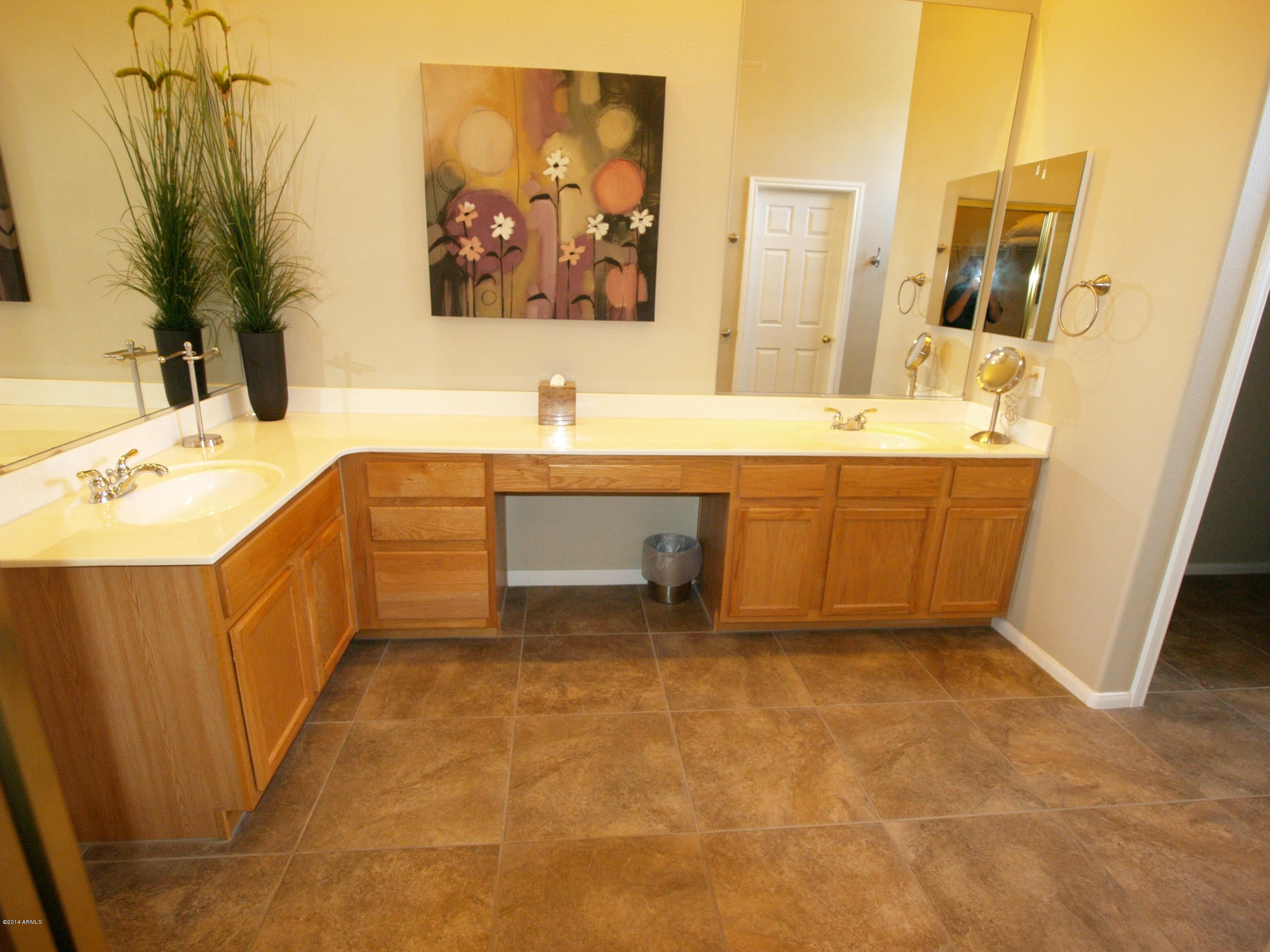 8245 East Bell Road, Unit 226 Scottsdale, AZ 85260 - Photo 23 of 69 MASTER BATHROOM 1