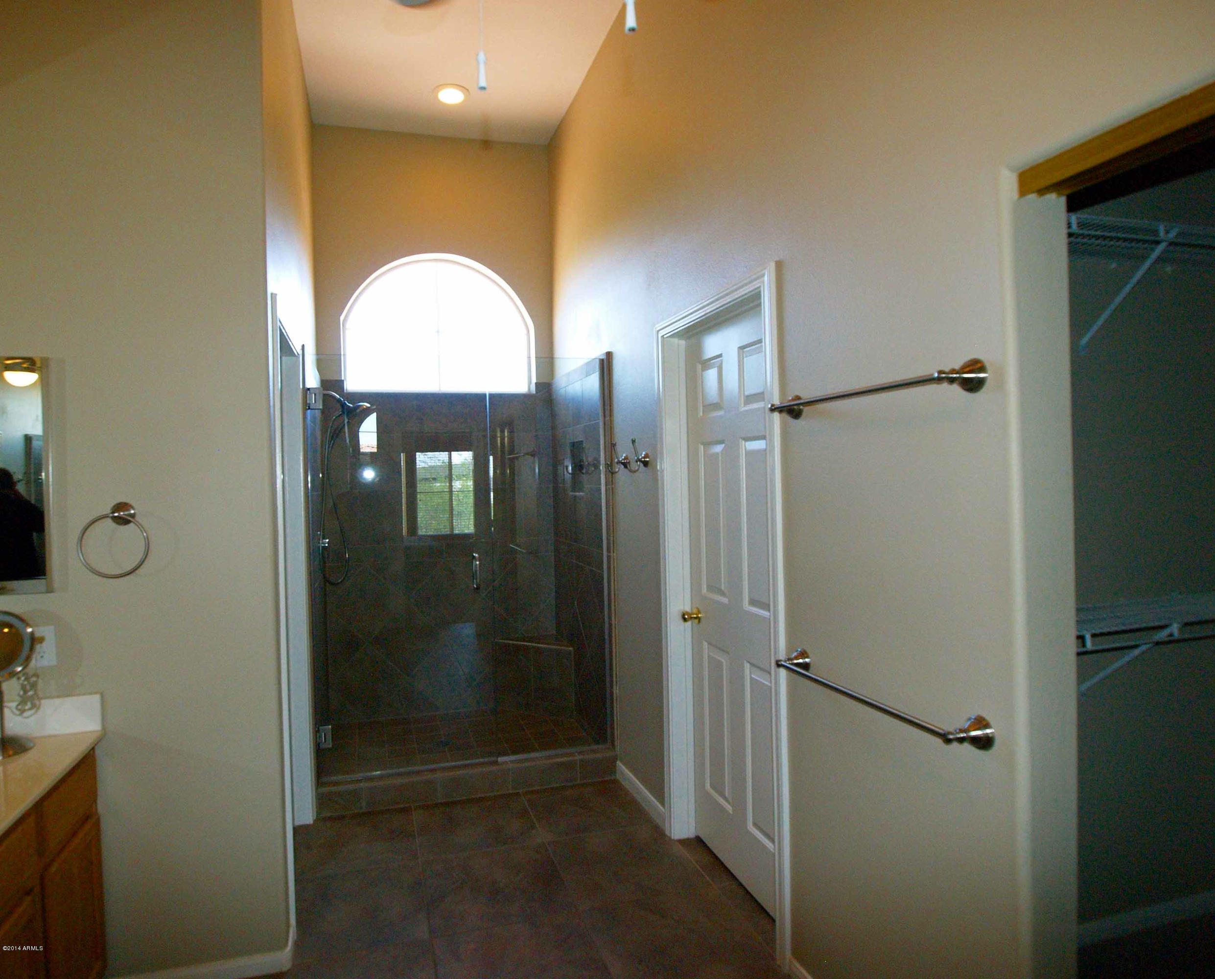 8245 East Bell Road, Unit 226 Scottsdale, AZ 85260 - Photo 24 of 69 MASTER BATHROOM 2