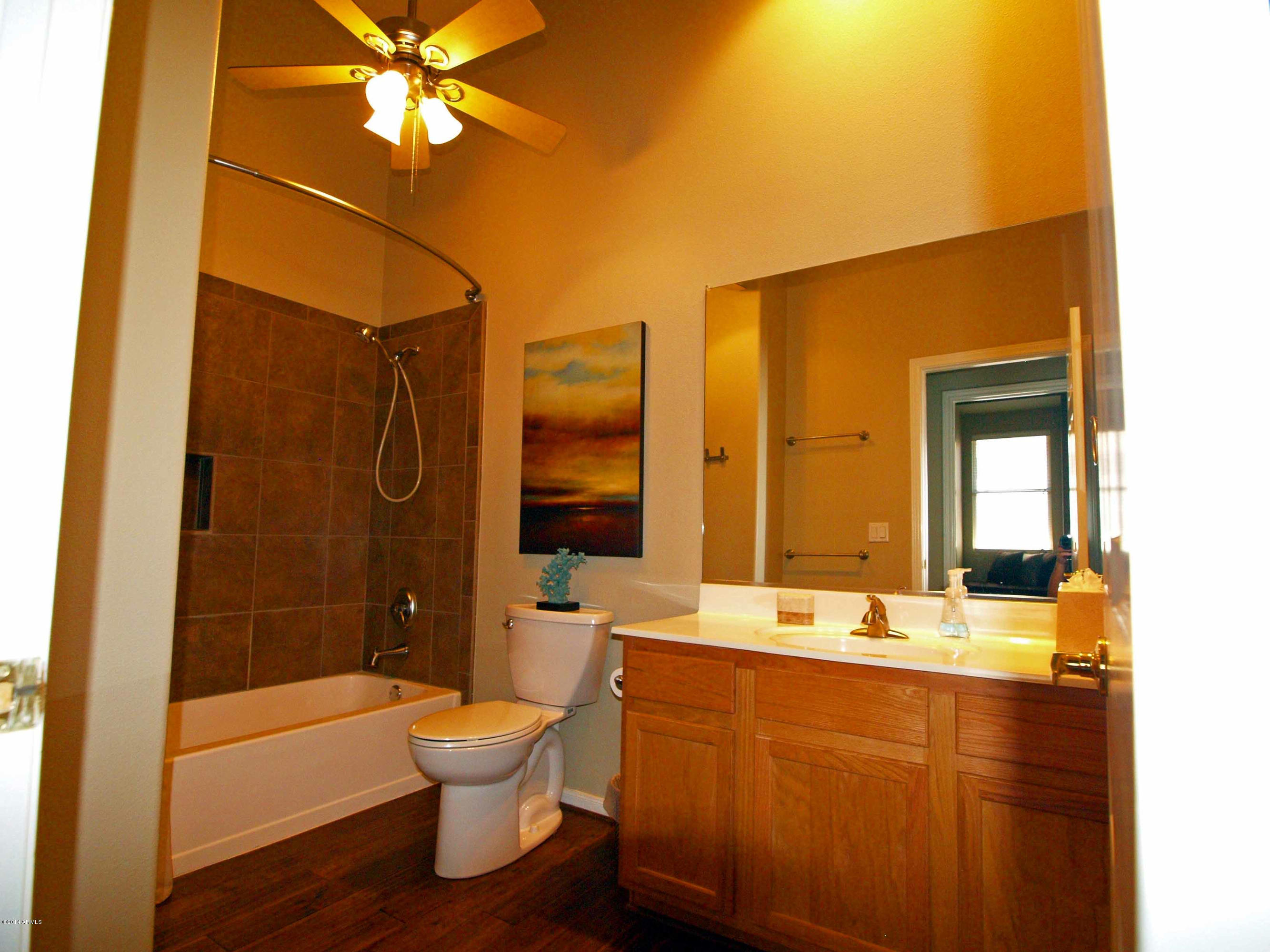 8245 East Bell Road, Unit 226 Scottsdale, AZ 85260 - Photo 30 of 69 GUEST BATH