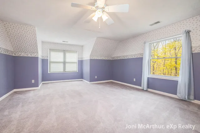 $525,000 | 7504 Lincoln Lake Road Northeast, Belding, MI 48809