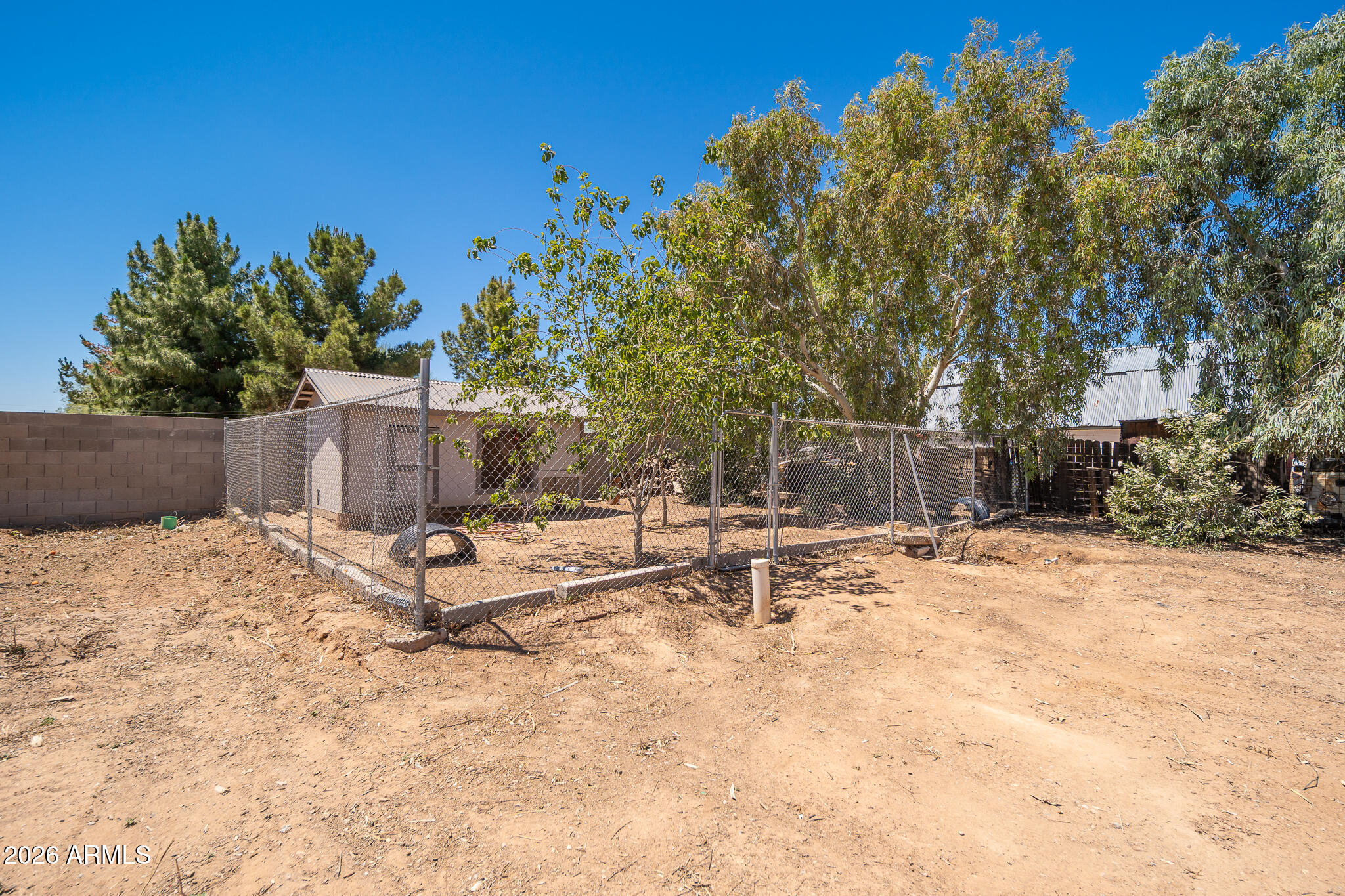 12945 West Varney Road El Mirage, AZ 85335 - Photo 63 of 70 CHICKEN COOP