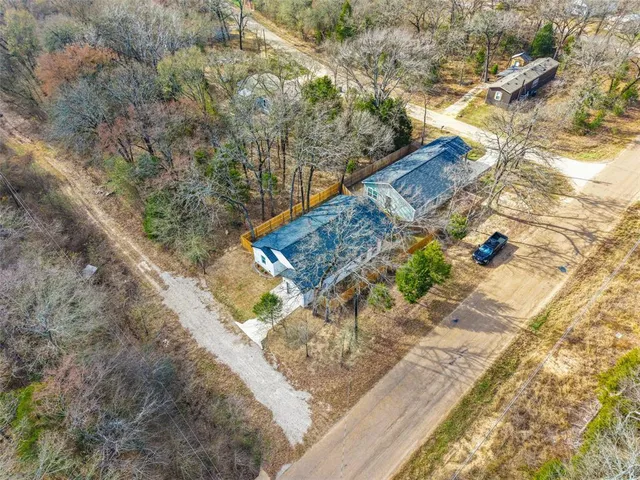 $200,000 | 102 Buffalo Springs Road, Mabank, TX 75156