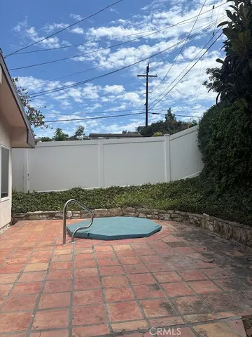 $1,750,000 | 6908 Willowtree Drive, Rancho Palos Verdes, CA 90275