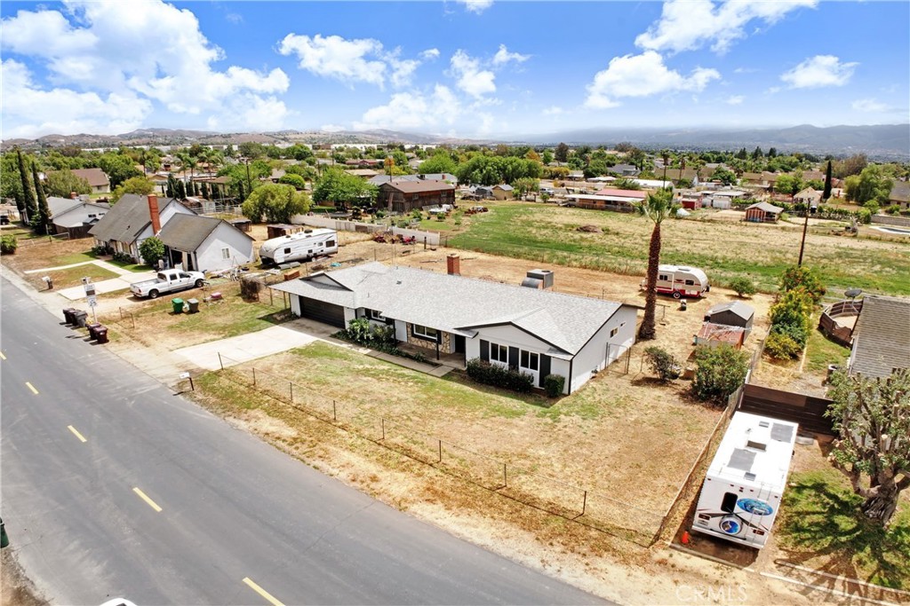 3100 Kips Korner Road Norco, CA 92860 - Photo 2 of 23