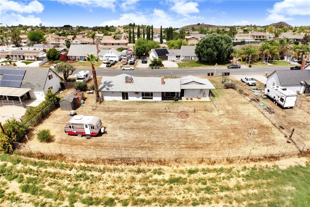 3100 Kips Korner Road Norco, CA 92860 - Photo 5 of 23