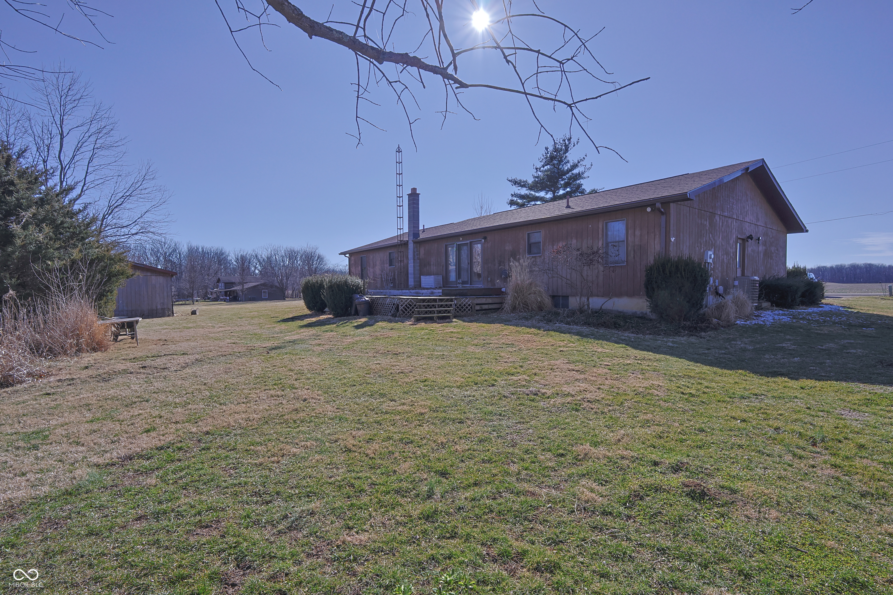 5211 South 450 East Columbus, IN 47203 - Photo 7 of 8