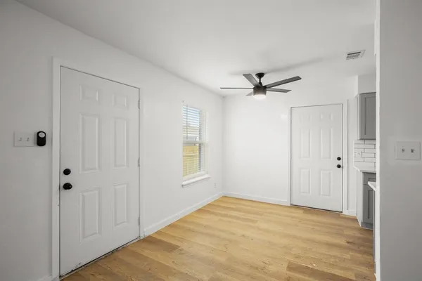 $1,400 | 1317 Mckie Cove, Austin, TX 78752
