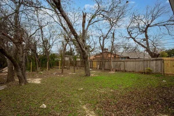 $1,400 | 1317 Mckie Cove, Austin, TX 78752