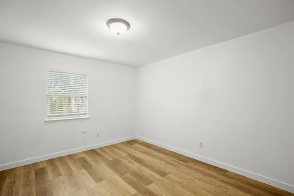 $1,400 | 1317 Mckie Cove, Austin, TX 78752